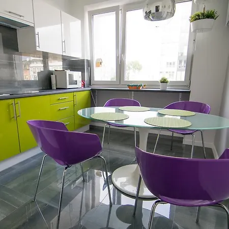 Bright Hoza Apartment *