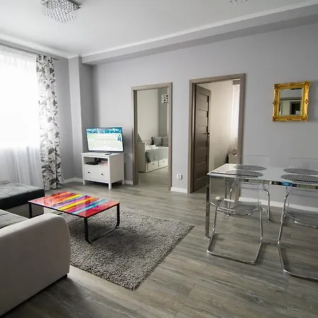 Bright Hoza Apartment